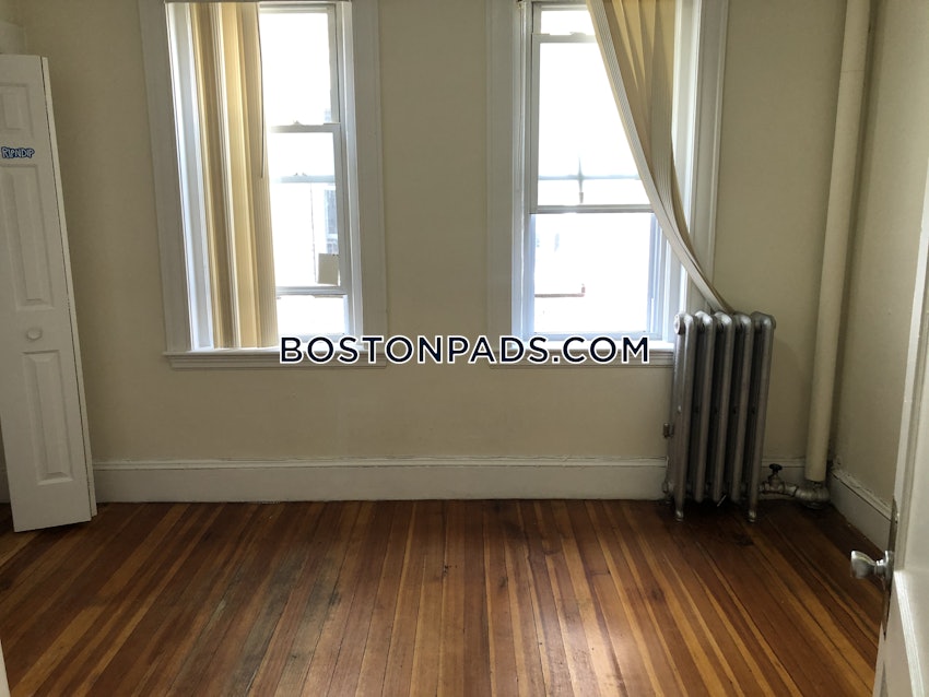 BOSTON - ALLSTON/BRIGHTON BORDER - 3 Beds, 1 Bath - Image 13