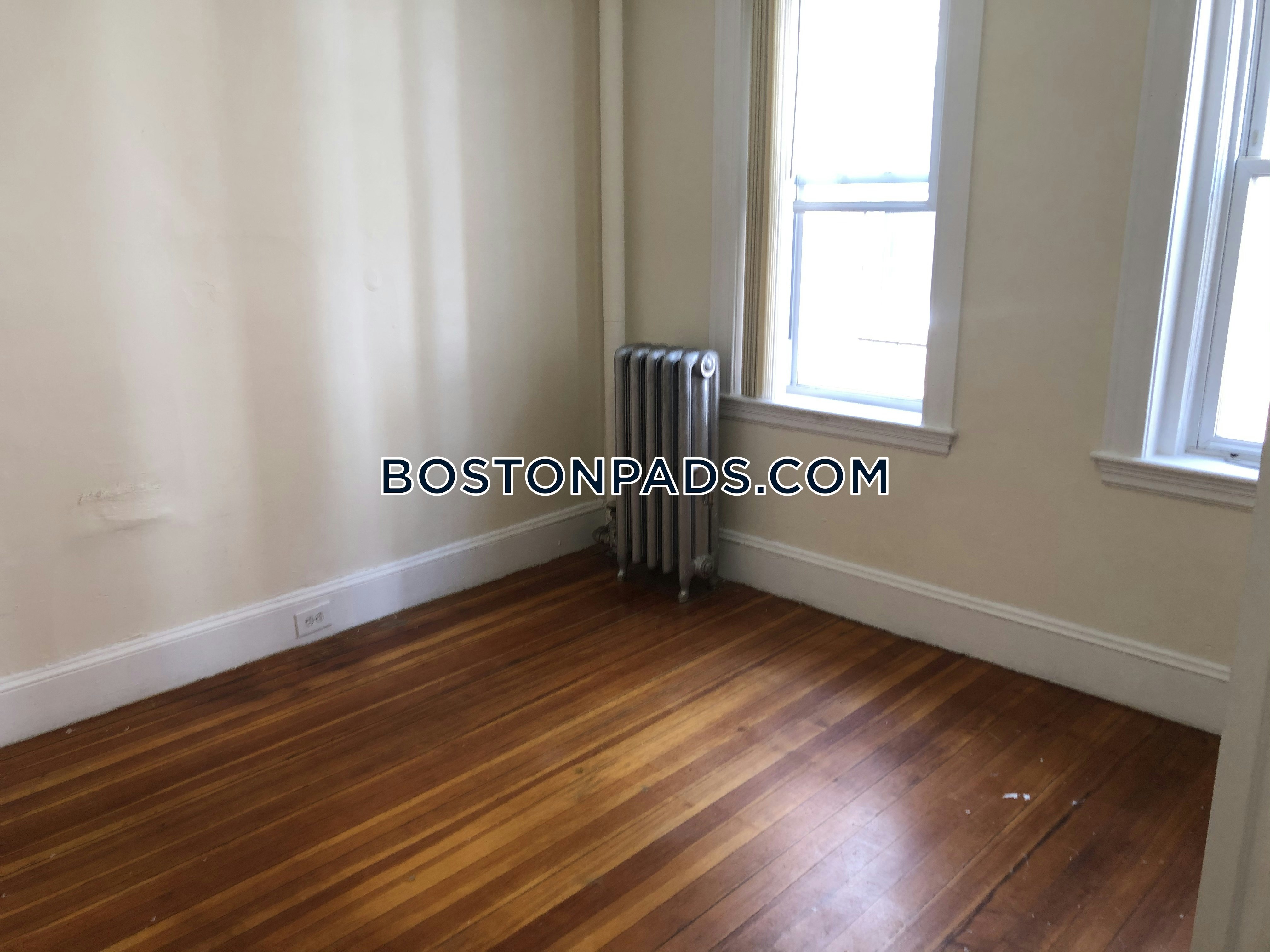 Boston - 3 Beds, 1 Baths