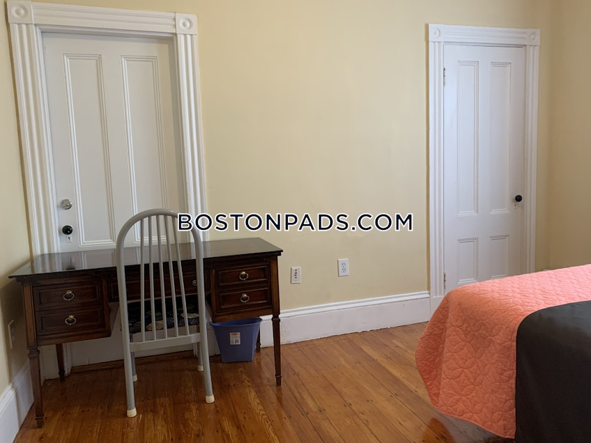 Boston - $7,400+ /month