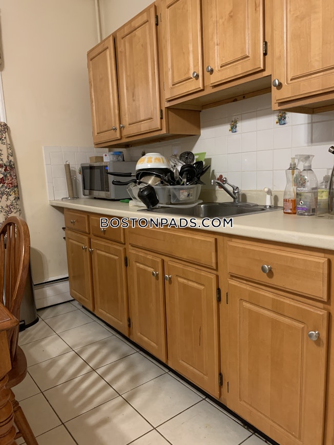 Boston - $7,400+ /mo