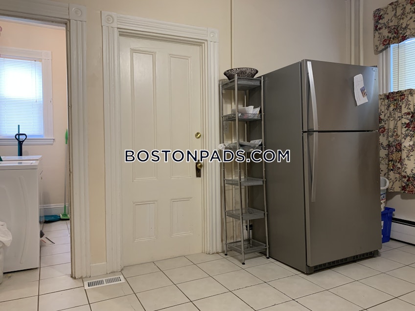 Boston - $7,400+ /month