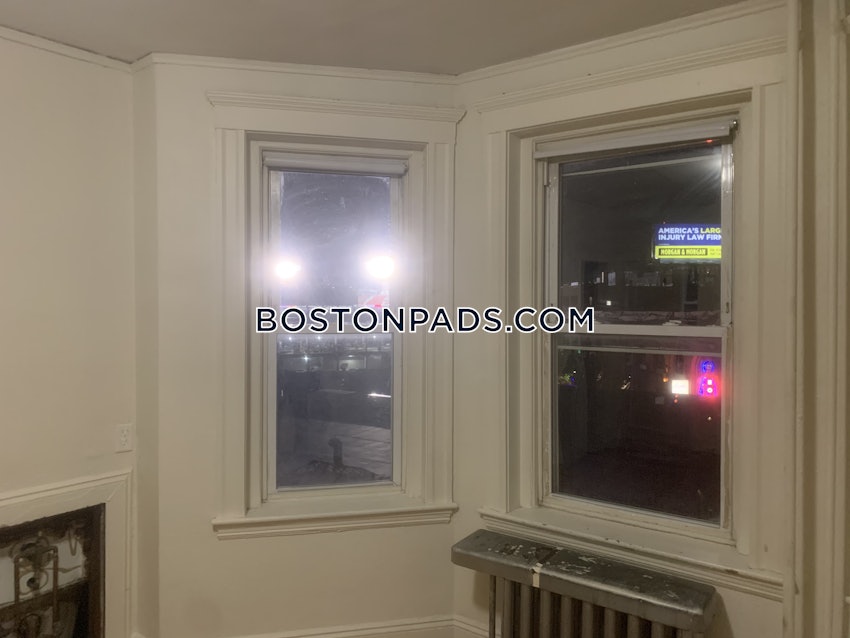 BOSTON - FENWAY/KENMORE - 1 Bed, 1 Bath - Image 32