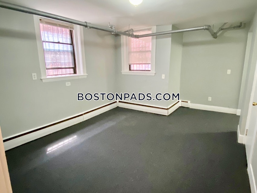 BOSTON - ALLSTON - 1 Bed, 1 Bath - Image 6