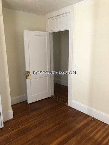 Boston - 3 Beds, 1 Baths