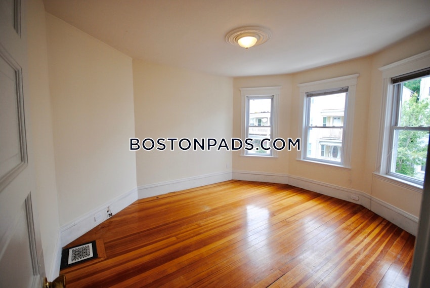 BOSTON - DORCHESTER - SAVIN HILL - 4 Beds, 1.5 Baths - Image 1