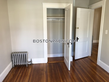 Boston - 4 Beds, 2 Baths