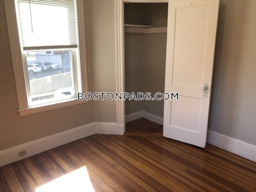 Boston - 4 Beds, 2 Baths