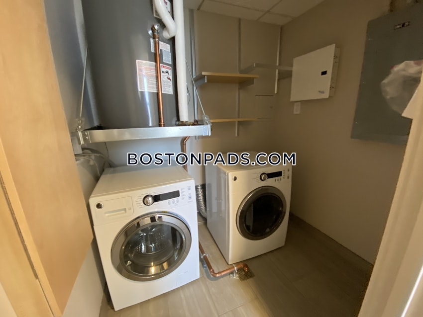 CAMBRIDGE - HARVARD SQUARE - 1 Bed, 1 Bath - Image 18