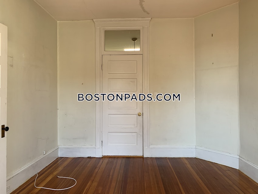 BOSTON - BRIGHTON - CLEVELAND CIRCLE - 5 Beds, 1 Bath - Image 67