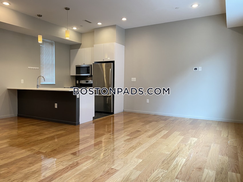 BOSTON - ALLSTON - 5 Beds, 2.5 Baths - Image 59