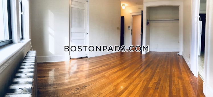 Fellsway West, Medford