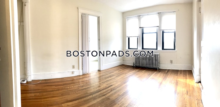 Fellsway West, Medford