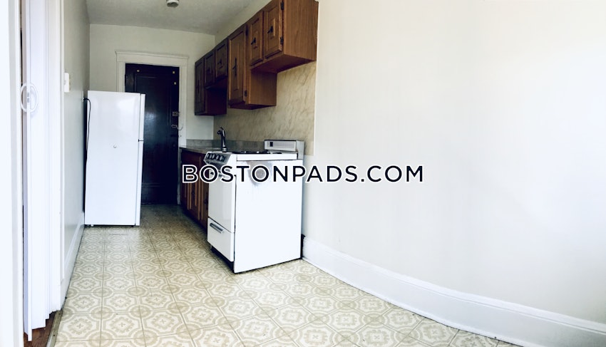 MEDFORD - WELLINGTON - Studio , 1 Bath - Image 12