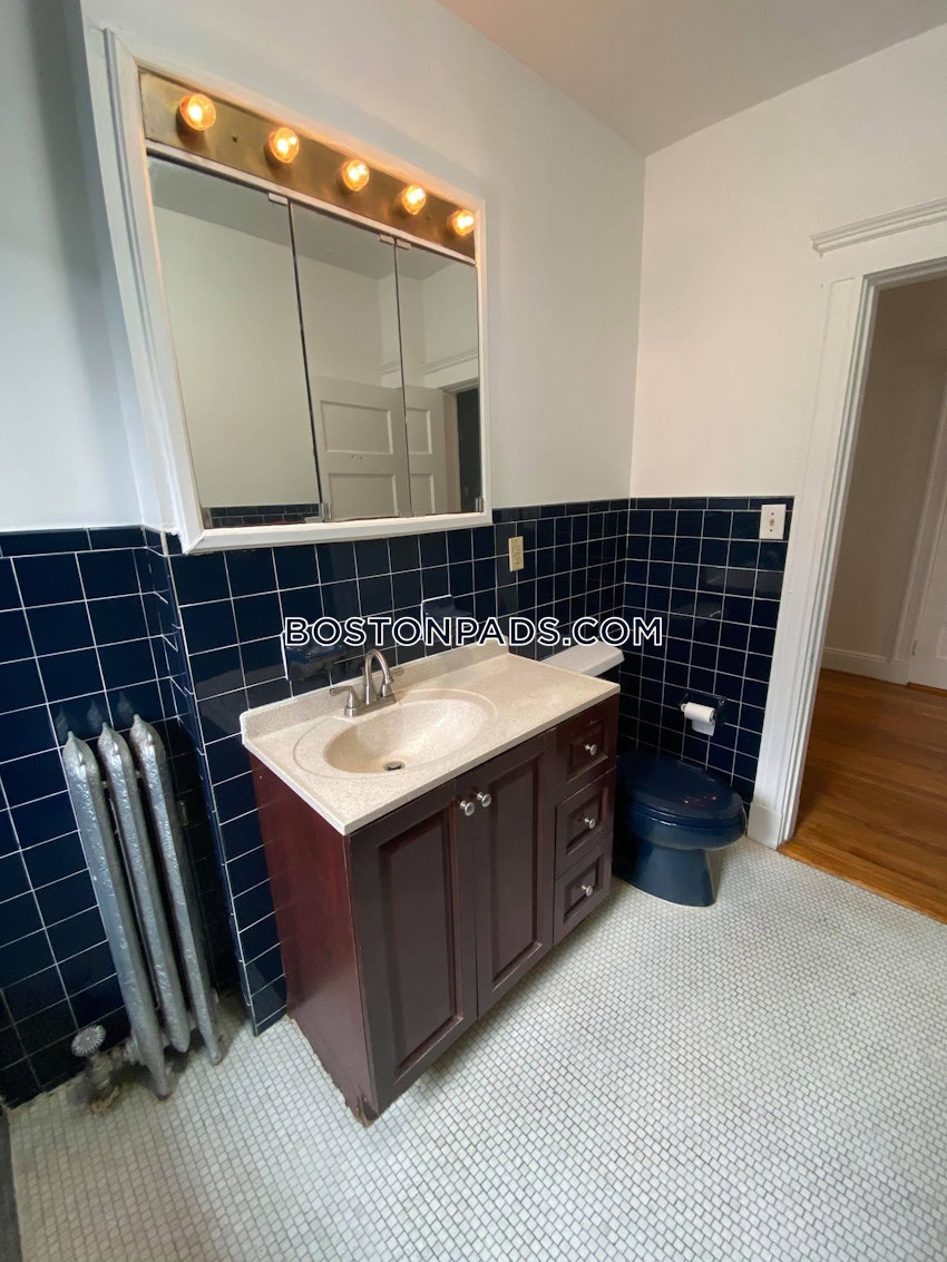 BOSTON - JAMAICA PLAIN - JAMAICA POND/PONDSIDE - 4 Beds, 1 Bath - Image 40