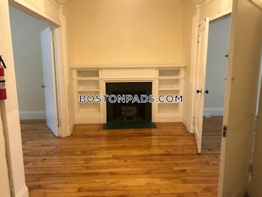 Boston - 4 Beds, 2 Baths