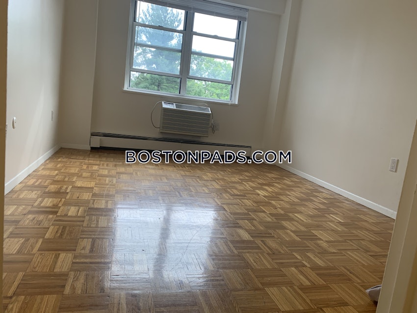 BROOKLINE- BOSTON UNIVERSITY - 2 Beds, 1.5 Baths - Image 40