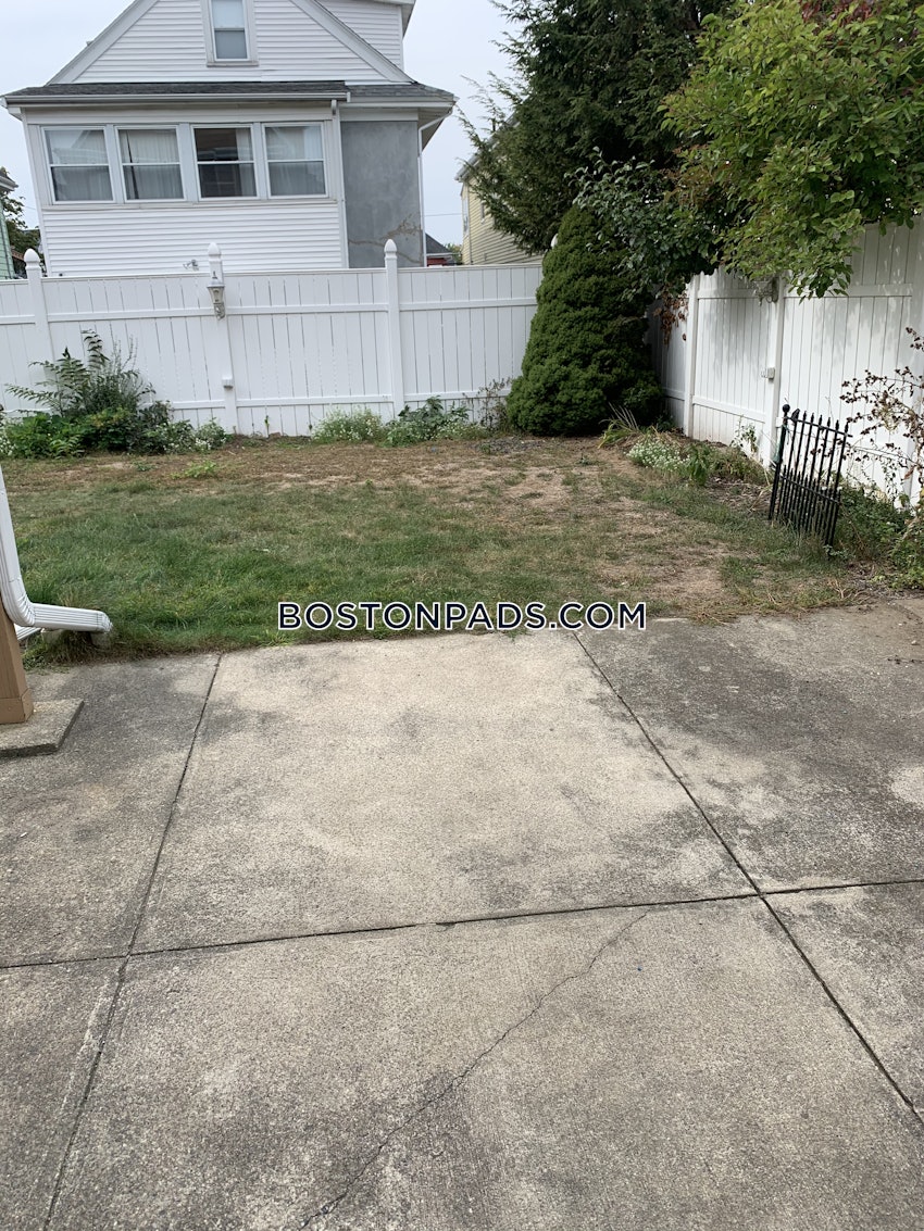 MEDFORD - TUFTS - 5 Beds, 2 Baths - Image 48