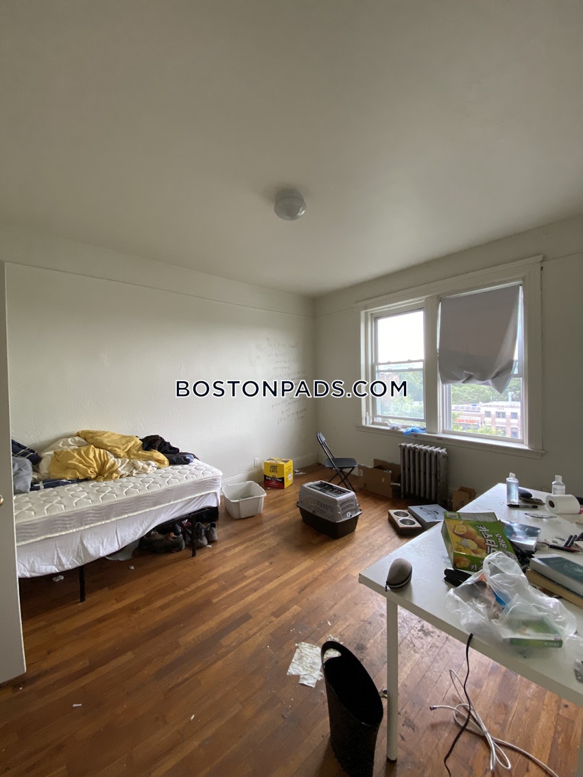 BOSTON - BRIGHTON- WASHINGTON ST./ ALLSTON ST. - 2 Beds, 1 Bath - Image 1