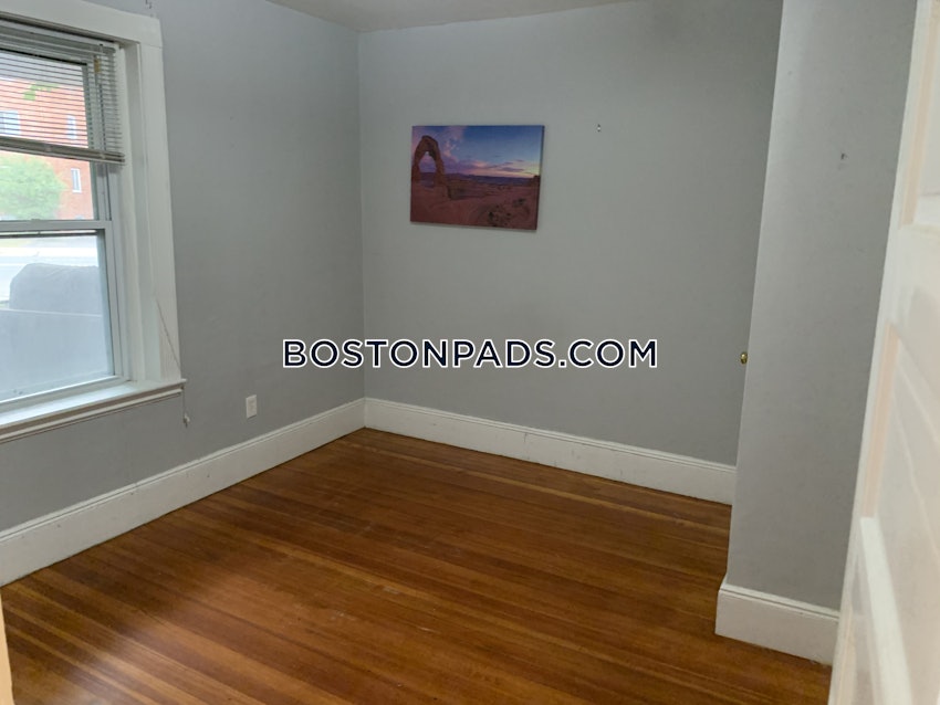 BOSTON - BRIGHTON - OAK SQUARE - 2 Beds, 1 Bath - Image 17