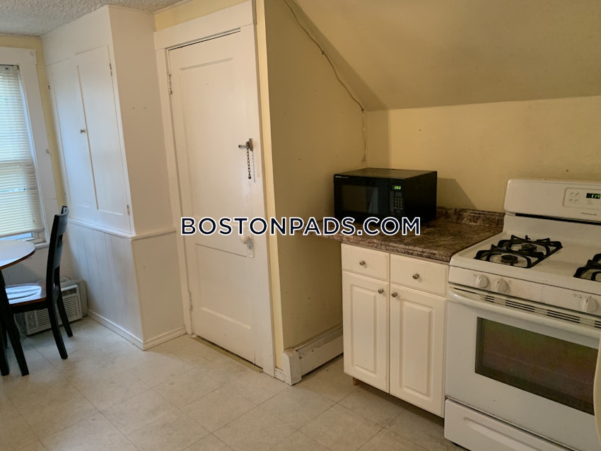 BOSTON - BRIGHTON - OAK SQUARE - 2 Beds, 1 Bath - Image 1