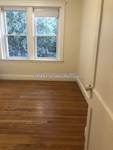 Boston - 2 Beds, 1 Baths