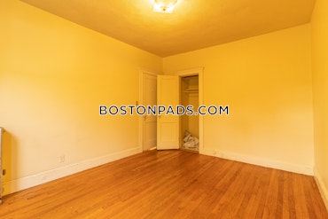 Boston - 2 Beds, 1 Baths