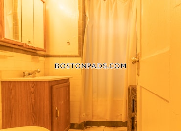 Boston - 2 Beds, 1 Baths