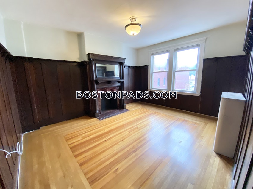 BOSTON - BRIGHTON - CLEVELAND CIRCLE - 5 Beds, 1 Bath - Image 26