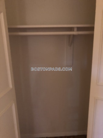 Freeman St. Brookline