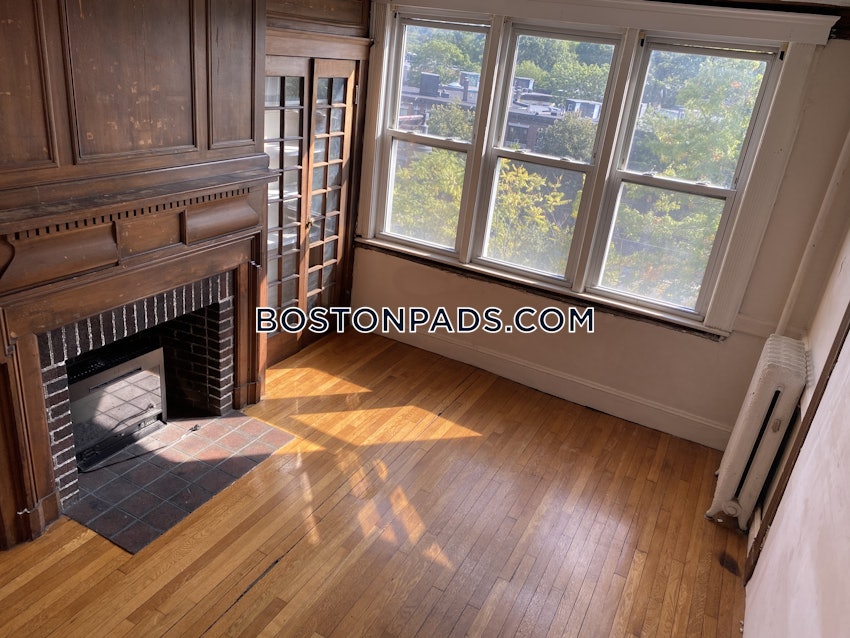 BOSTON - BRIGHTON- WASHINGTON ST./ ALLSTON ST. - 4 Beds, 1.5 Baths - Image 18