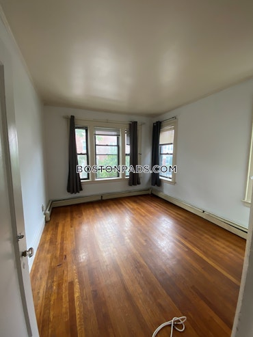 Boston - 3 Beds, 1 Baths