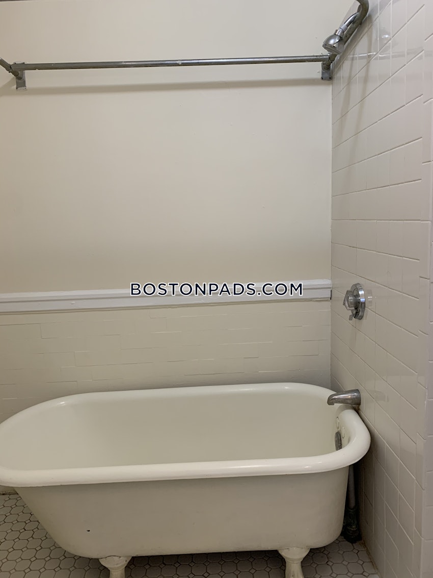 BOSTON - ALLSTON - 1 Bed, 1 Bath - Image 20
