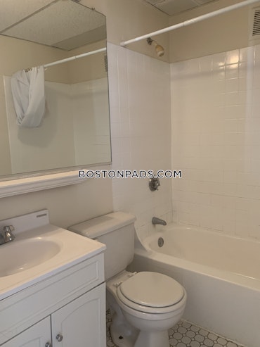 Boston - 2 Beds, 1 Baths