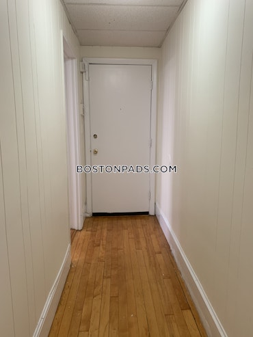 Boston - 2 Beds, 1 Baths