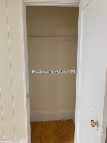 Boston - 2 Beds, 1 Baths