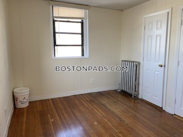 Boston - 2 Beds, 1 Baths