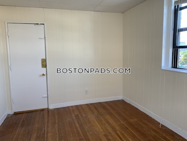 Boston - 2 Beds, 1 Baths