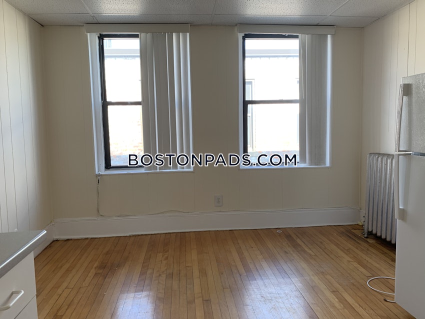 BOSTON - ALLSTON/BRIGHTON BORDER - 2 Beds, 1 Bath - Image 6