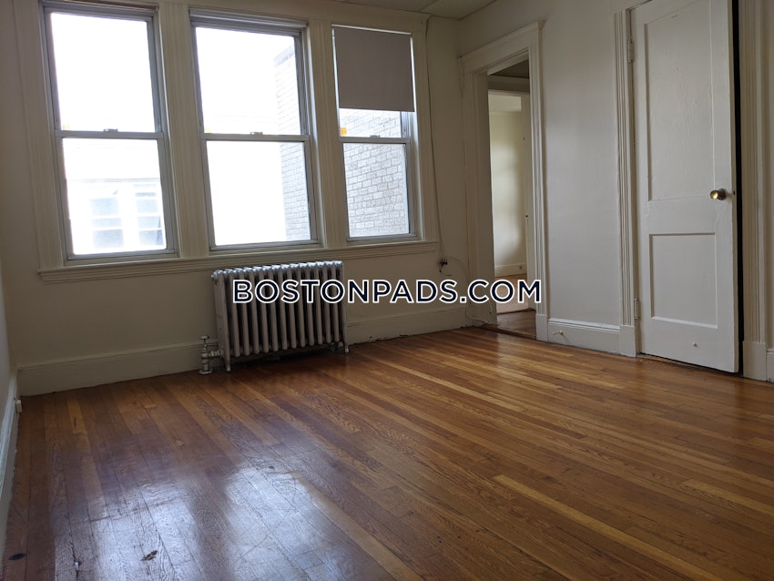 BOSTON - ALLSTON/BRIGHTON BORDER - 2 Beds, 1 Bath - Image 21