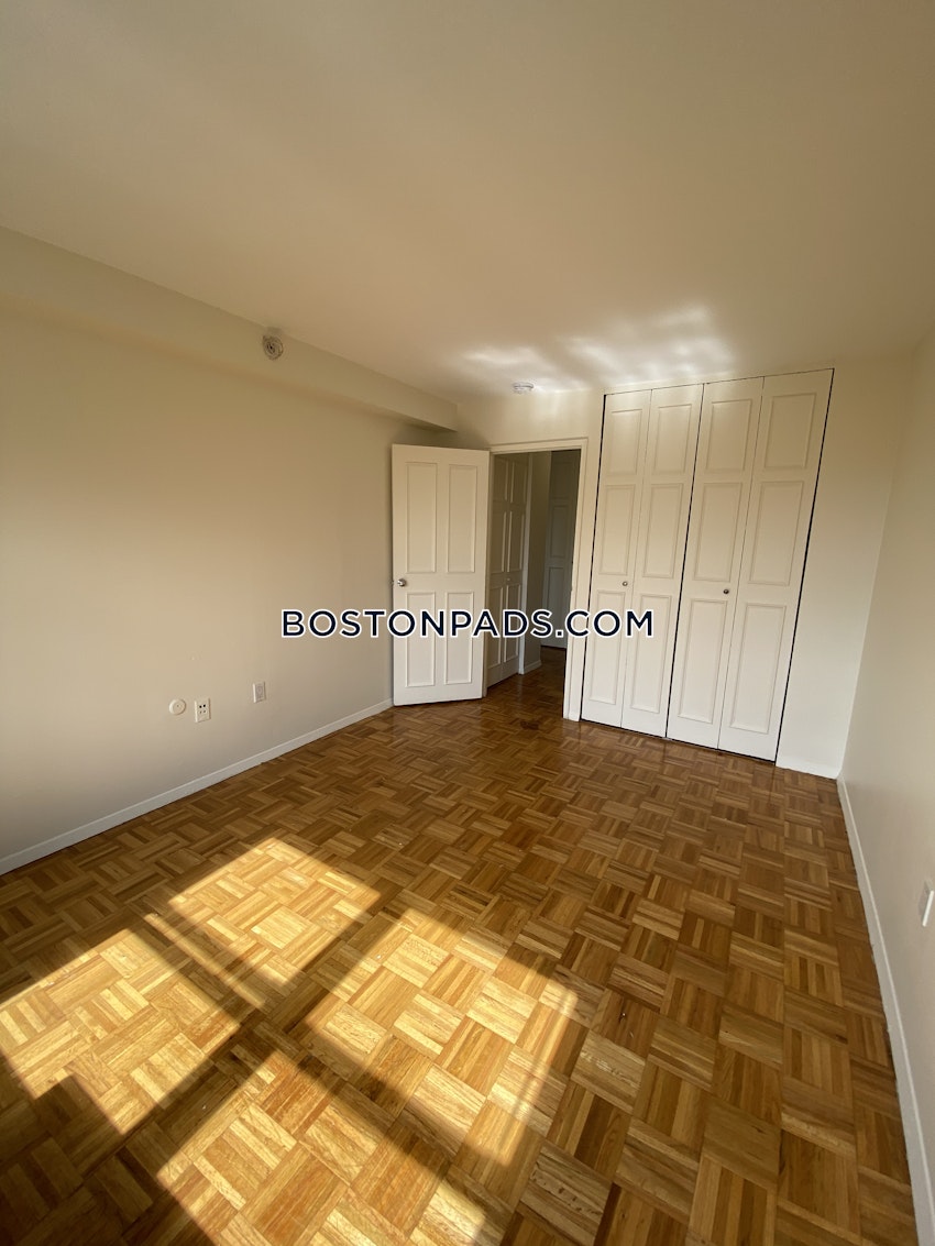 BROOKLINE- BOSTON UNIVERSITY - 2 Beds, 1.5 Baths - Image 5