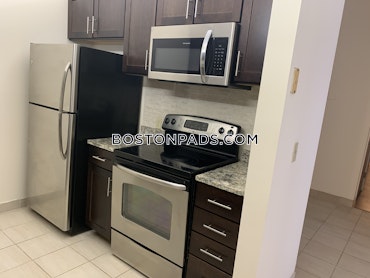 Boston - 2 Beds, 2 Baths