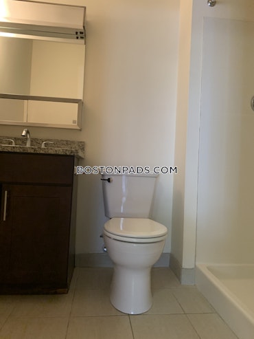 Boston - 2 Beds, 2 Baths