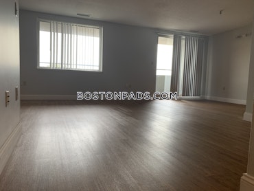 Boston - 2 Beds, 2 Baths