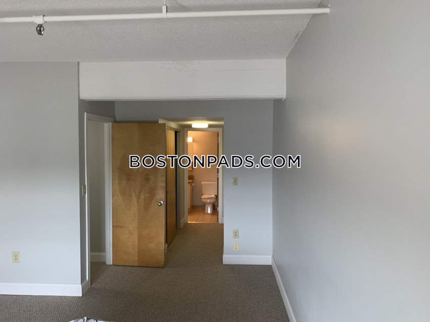 BOSTON - ALLSTON - 2 Beds, 2 Baths - Image 12