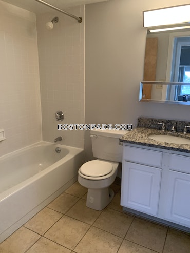 Boston - 2 Beds, 2 Baths