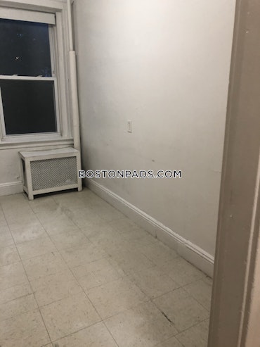 Boston - 1 Beds, 1 Baths