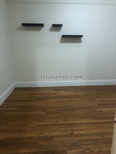 Boston - 1 Beds, 1 Baths