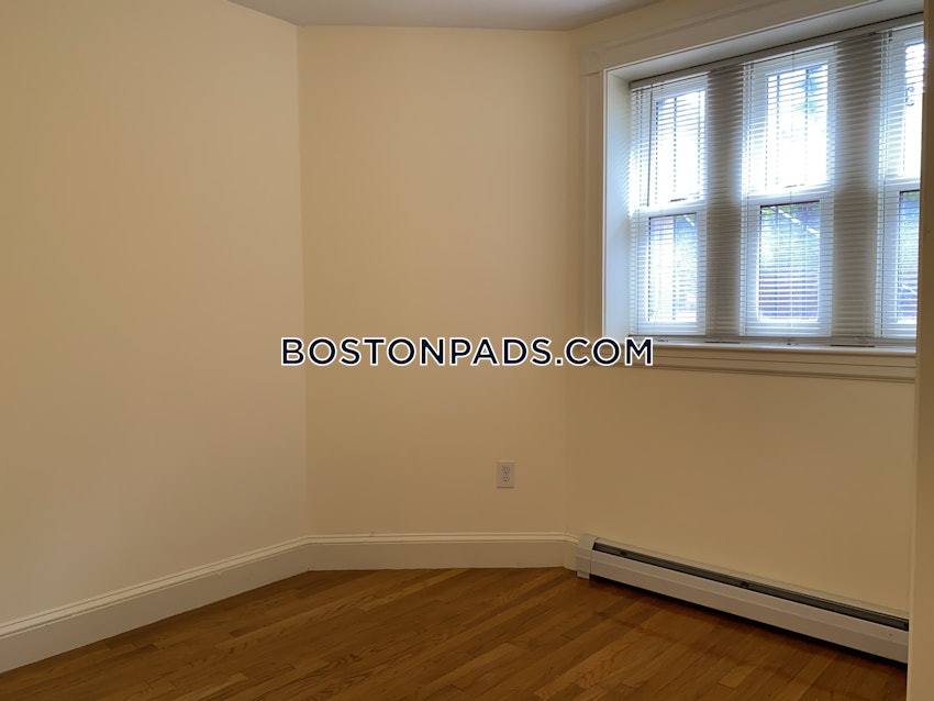 BOSTON - BACK BAY - 1 Bed, 1 Bath - Image 18