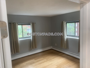 Boston - 2 Beds, 1 Baths