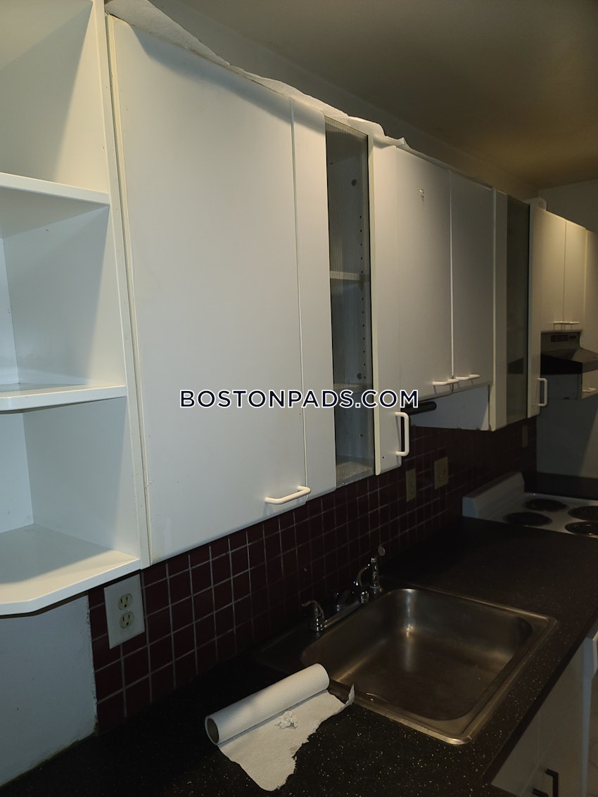 BOSTON - ALLSTON - 3 Beds, 1 Bath - Image 46